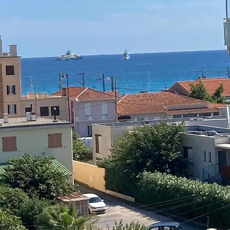 Apartment Vue Acces